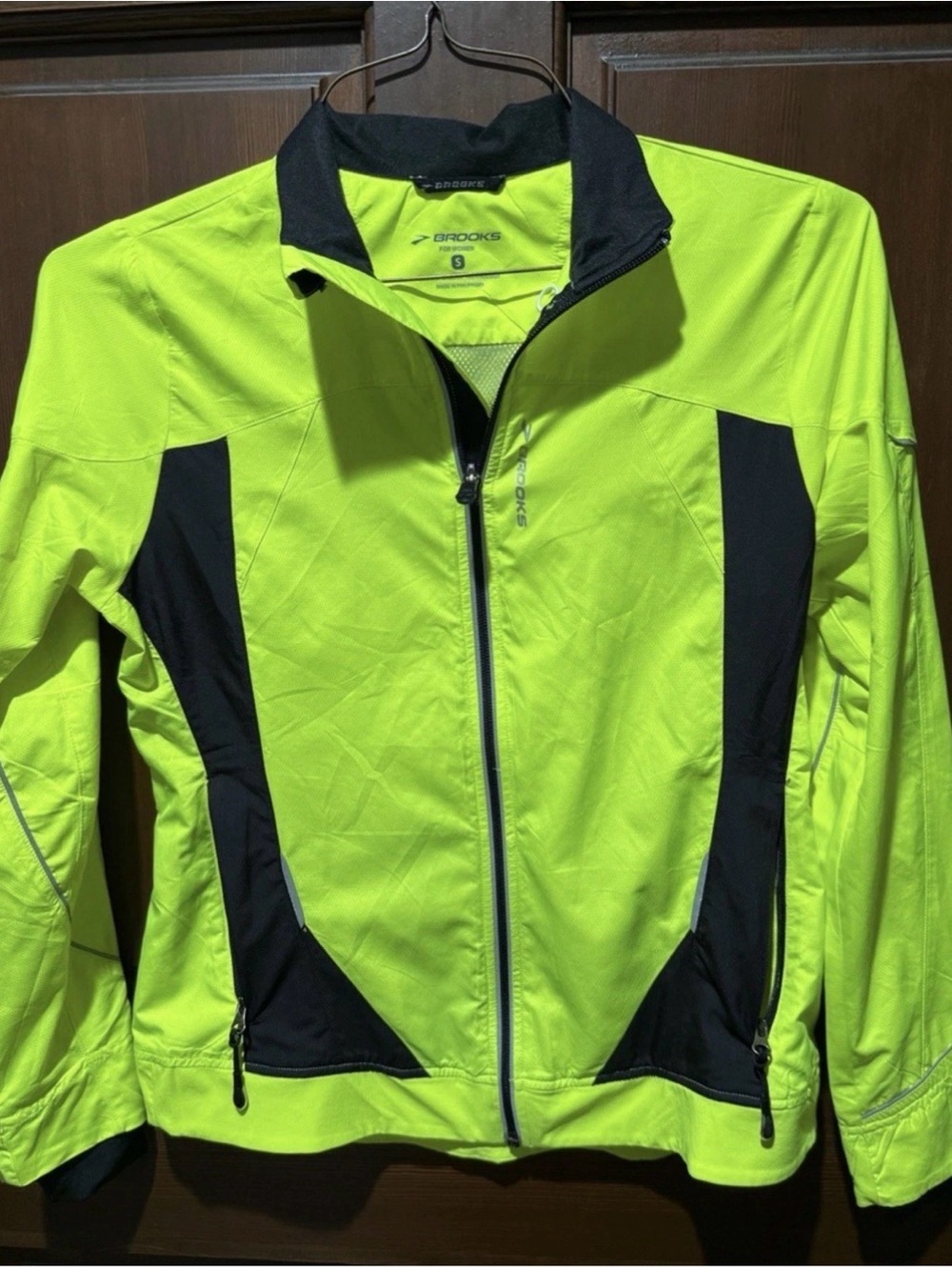 Brooks High-Visibility Lime and Black Women's Performance Jacket